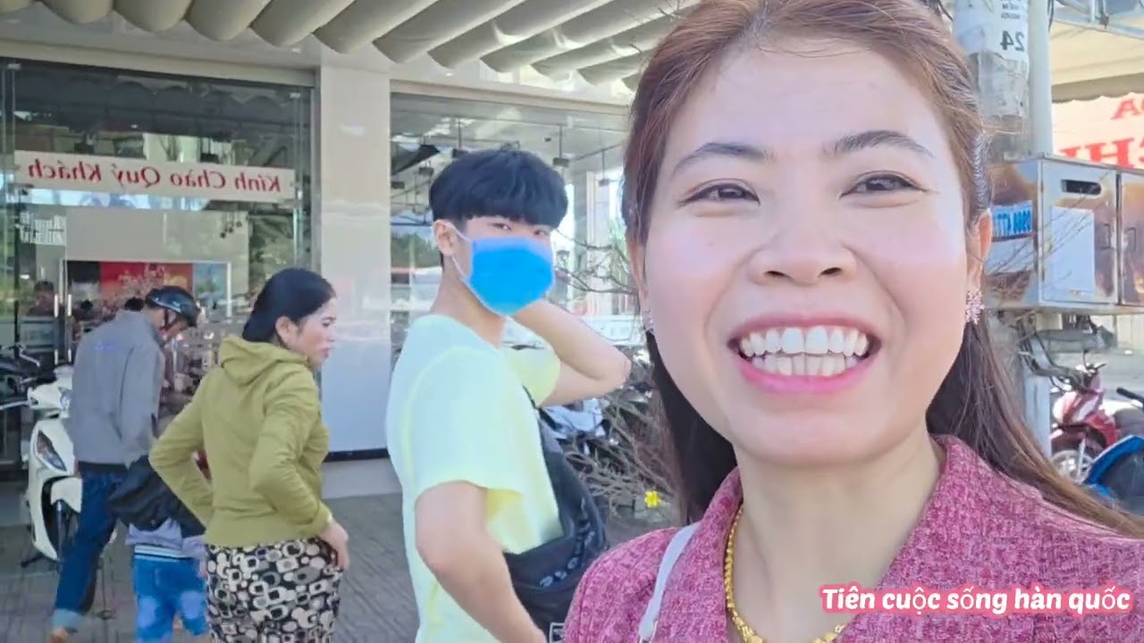 1312# Con Rễ Gởi Tặng Mẹ Vợ Món Quà Quý Giá Làm Gia Đình Ai Cũng Bất Ngờ Hết. 