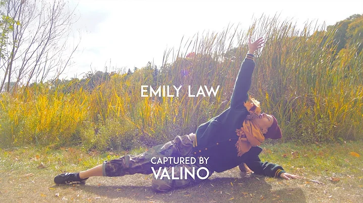 Moments of Movement #57 - Emily Law Feat. Cleo Sol...