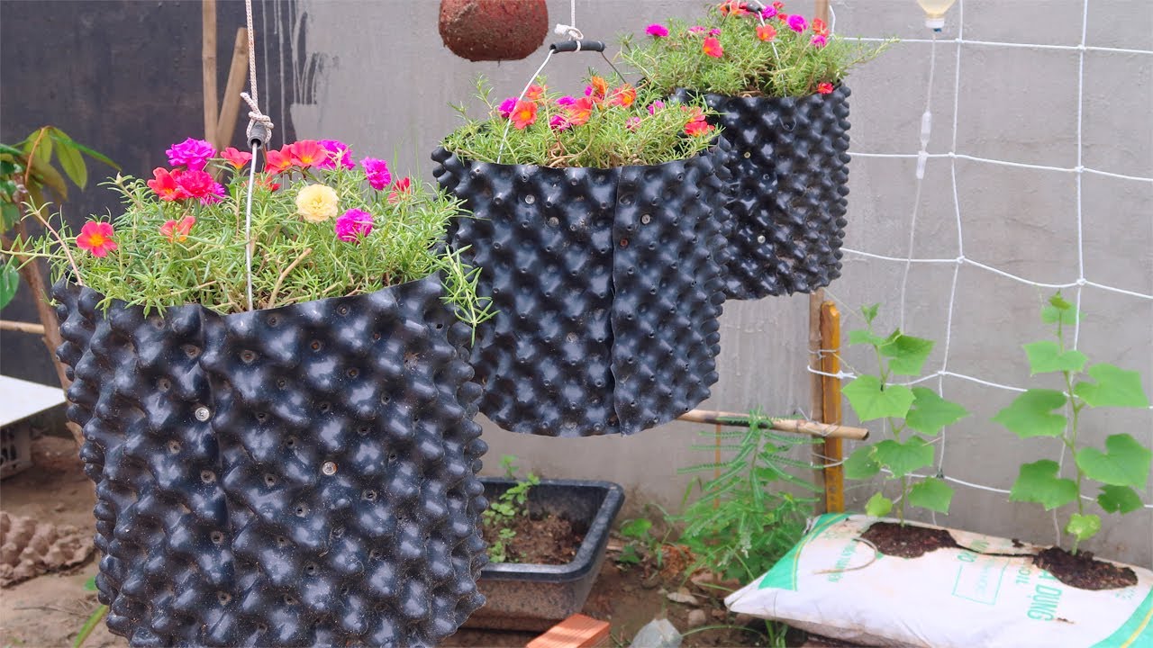 Brilliant ideas, Easy DIY Hanging Basket Planter From Barrel plastic