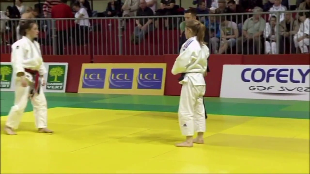 LES DEMOISELLES DU TATAMI (documentaire judo féminin / partie 3/4)