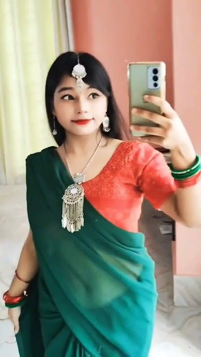 Deep navel show #navel #saree #sareenavel #hot #sexygirl
