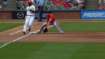 BAL@TEX: Andrus legs out infield hit to score Beltre