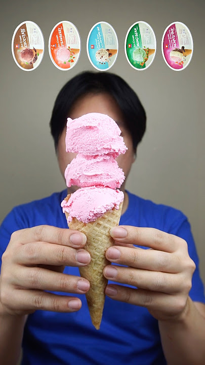 EATING LOCAL ICE CREAM WITH CONE #asmr #mukbang