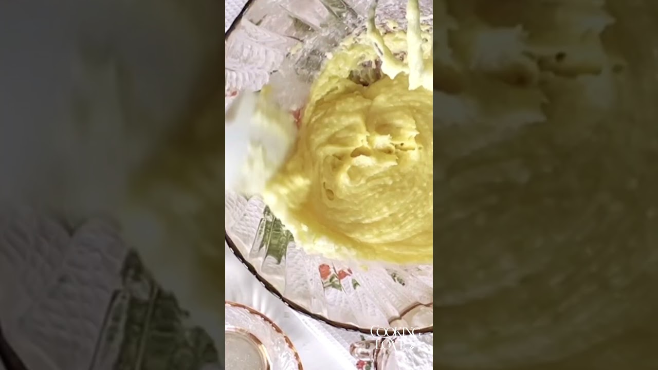 This Giant French Cookie Will Blow Your Mind! | Almond-Vanilla Sablé Breton with Strawberries 🍓