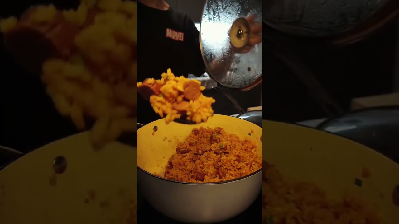 Arroz con salchicha