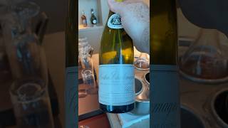 Tasting Grand Cru White Burgundy in Emirates Business Class Lounge in Dubai Airport #winetasting