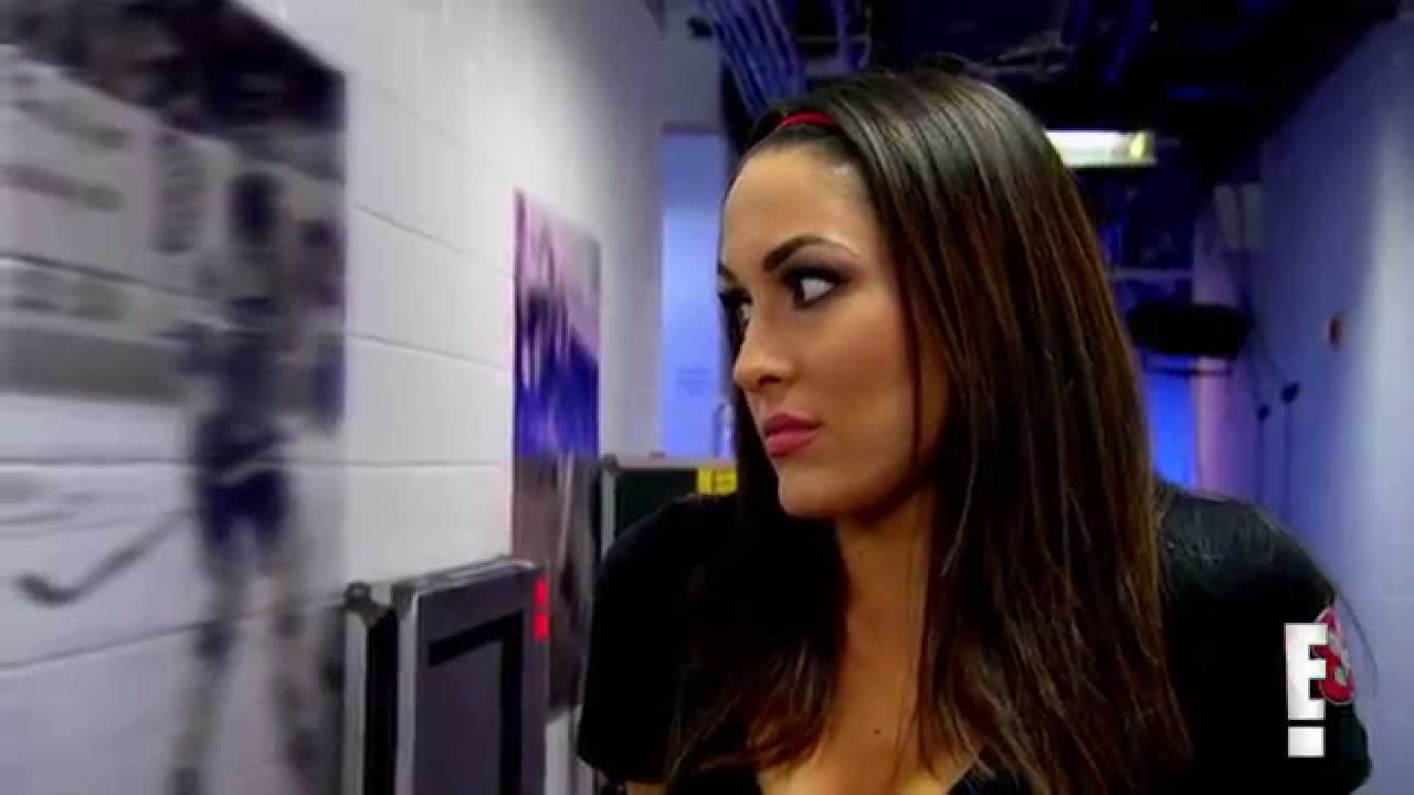 WWE Total Divas: Season 2 Episode 4 Nikki's Pumps