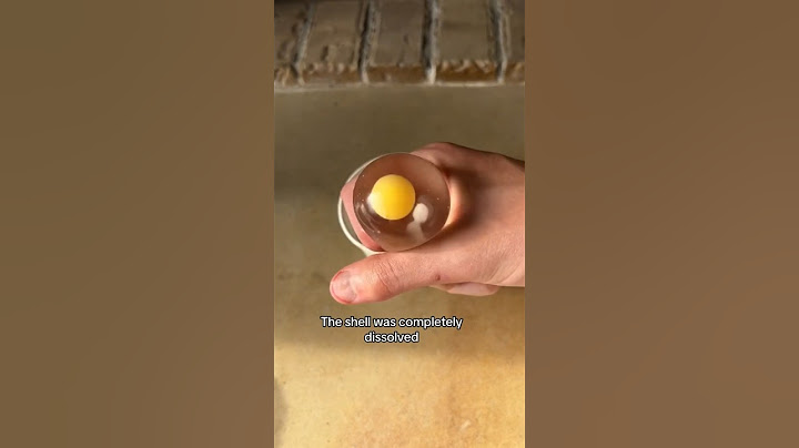 Watch What Happens When You Put A Raw Egg In Coca-Cola😳🥚🥤#Shorts