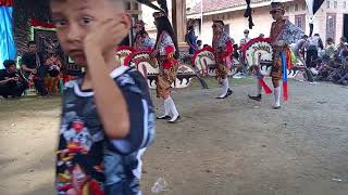 Tari pegon kreasi putri Tri budoyo 