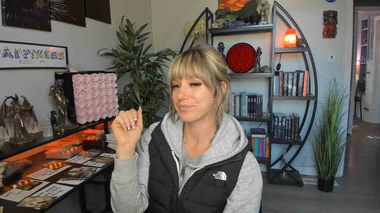 На вас теперь больше внимания.