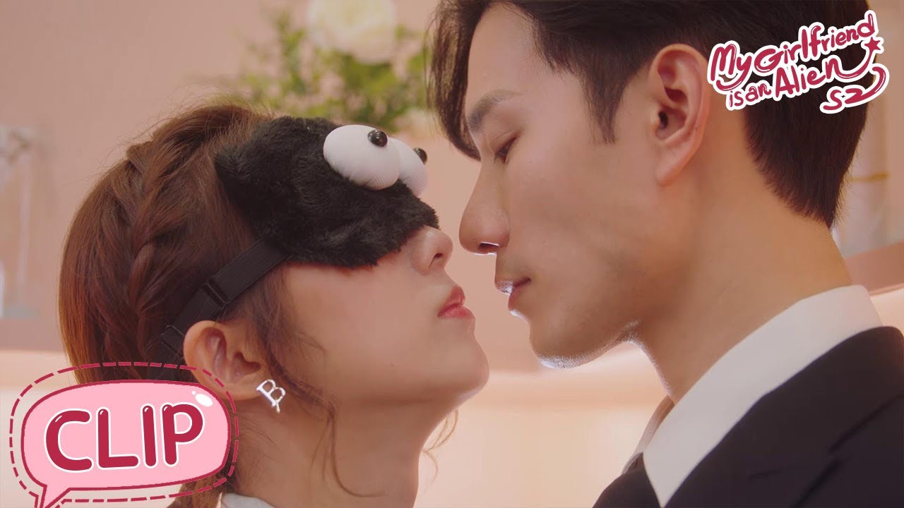 My Girlfriend is an Alien S2 ep11 | Fang Leng blushed when Xiaoqi approached him
