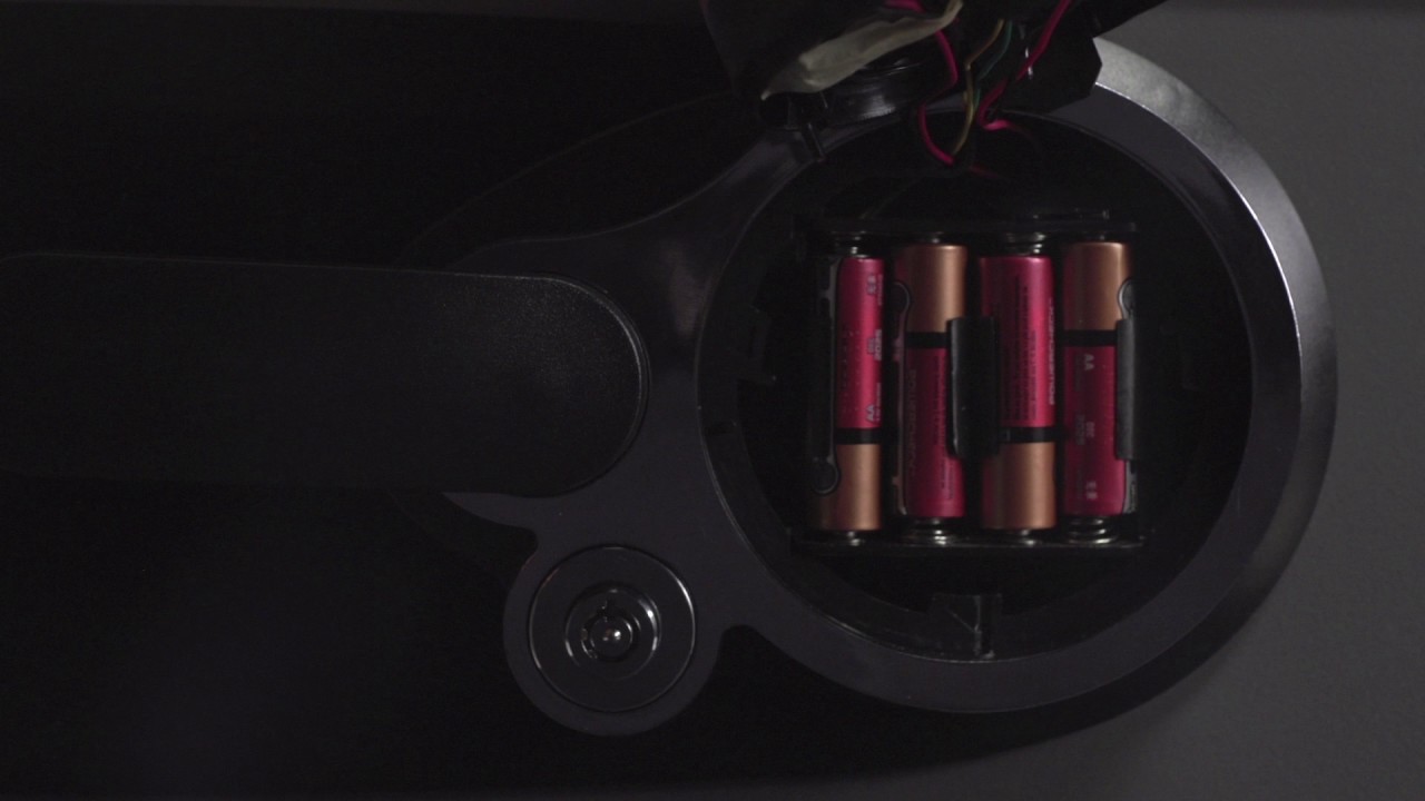 How To Change Batteries In A Sentry Safe