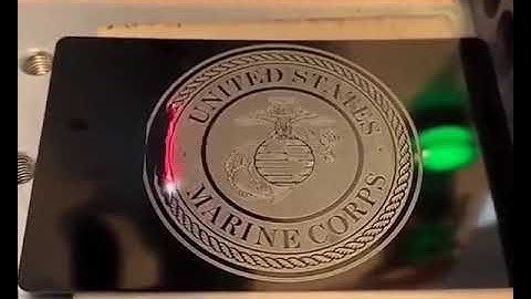 Large format engraving application of fiber laser markinng machine.