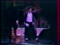 Nobody move like Michael Jackson - Moonwalk Lesson One