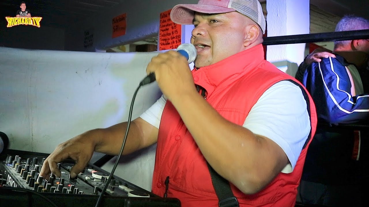 UN ÉXITO MAS DE SONIDO RUMBA CALIENTE AHORA SI MI AMOR ANIVERSARIO DE LA DIOSA VENUS sonideras perronas
