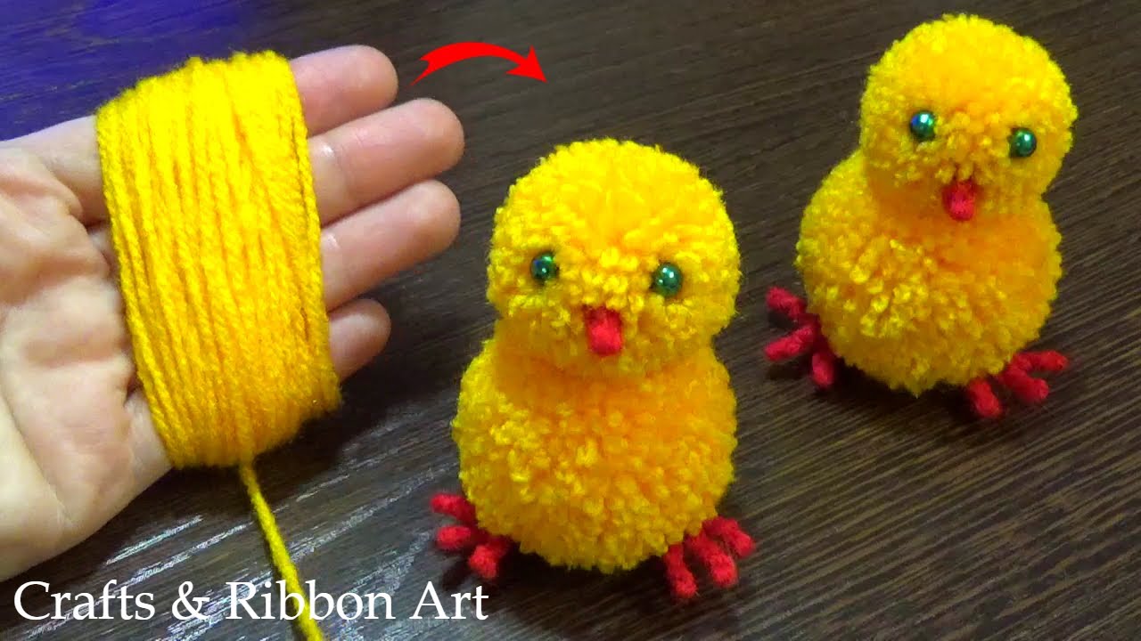 Pom Pom Chicks made from yarn and your fingers