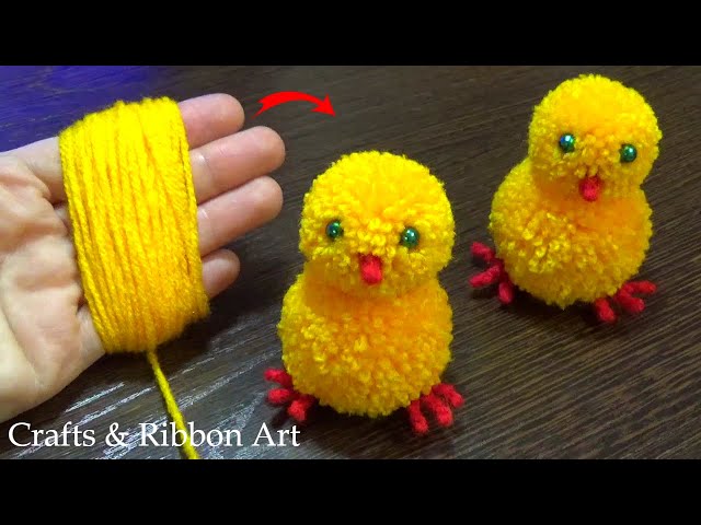 Super Easy Pom Pom Chicken Making Idea with Fingers - DIY Pom Pom Chick -  How to Make Yarn Chicken 