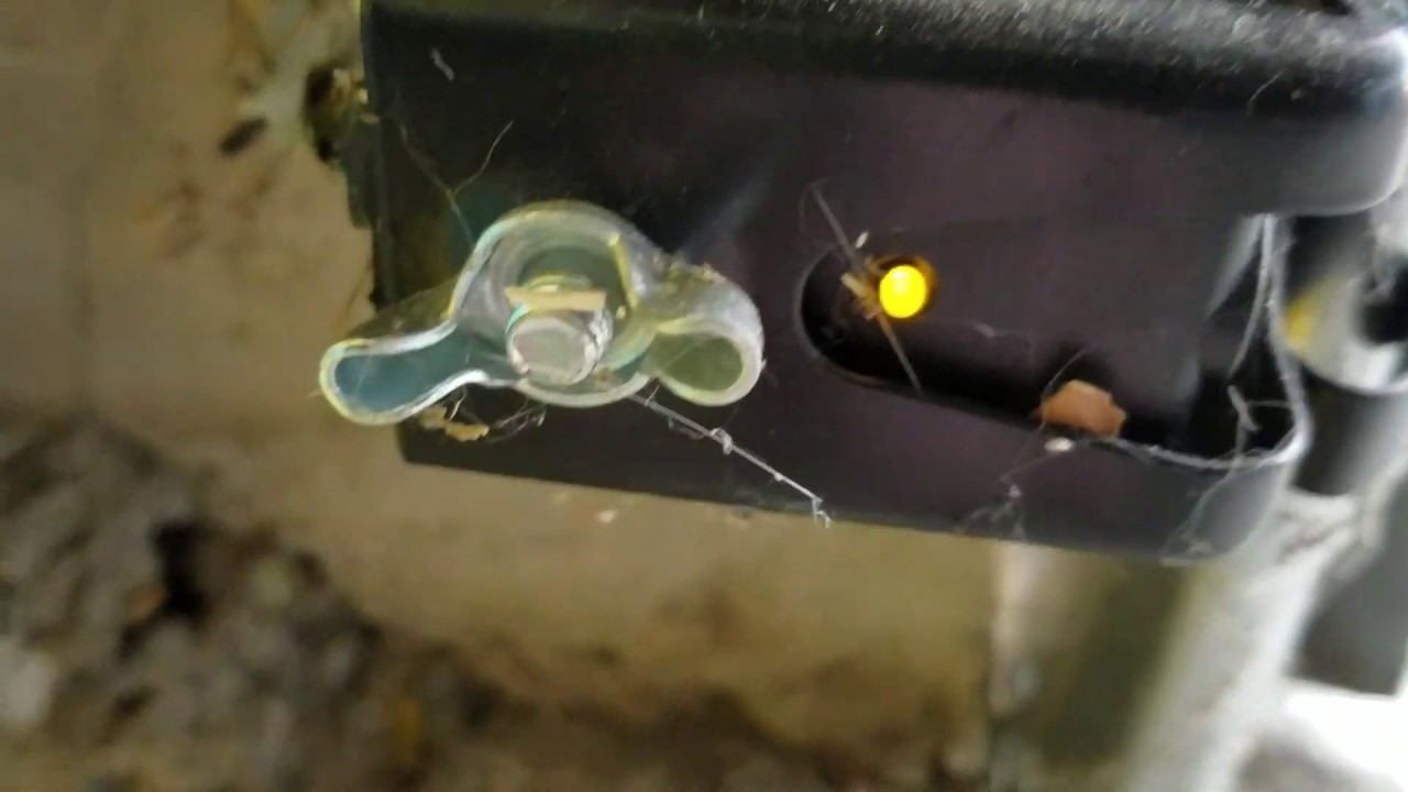 What to do if your garage door won't close YouTube