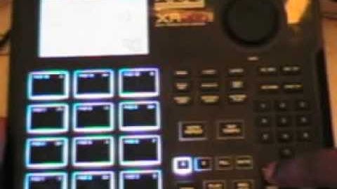 Akai XR20 tutorial -4- (Part 1) Arranging your beat, Combining patterns to make a   beat..by iDrop