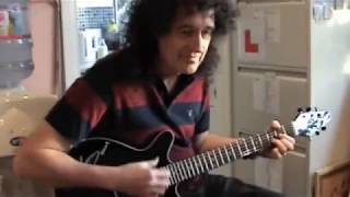 Brian May Queen Guitarist Plays BMG Rhapsody Acoustic Guitar In The Kitchen