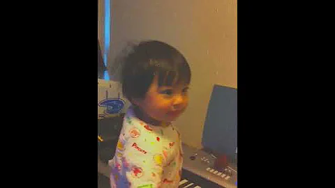 Wai Cheng Nam [Dancing]