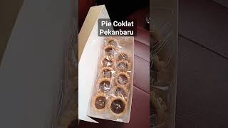 Pie Coklat Pekanbaru Paling Enak Di Pusat Oleh Oleh Insyira Pekanbaru