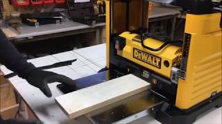 Uitleg Verlenen Seminarie dewalt dw733 Thickness Planer - YouTube