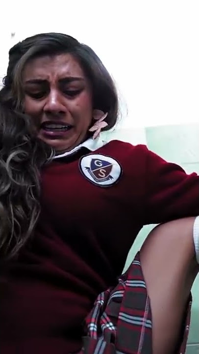 Baños de chicas vs baños de chicos #enchufetv