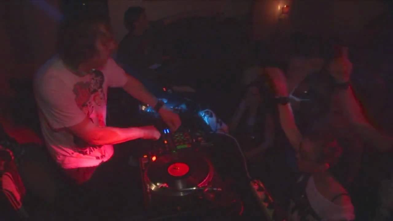 Vicarious bliss @ Voga club, Napoli