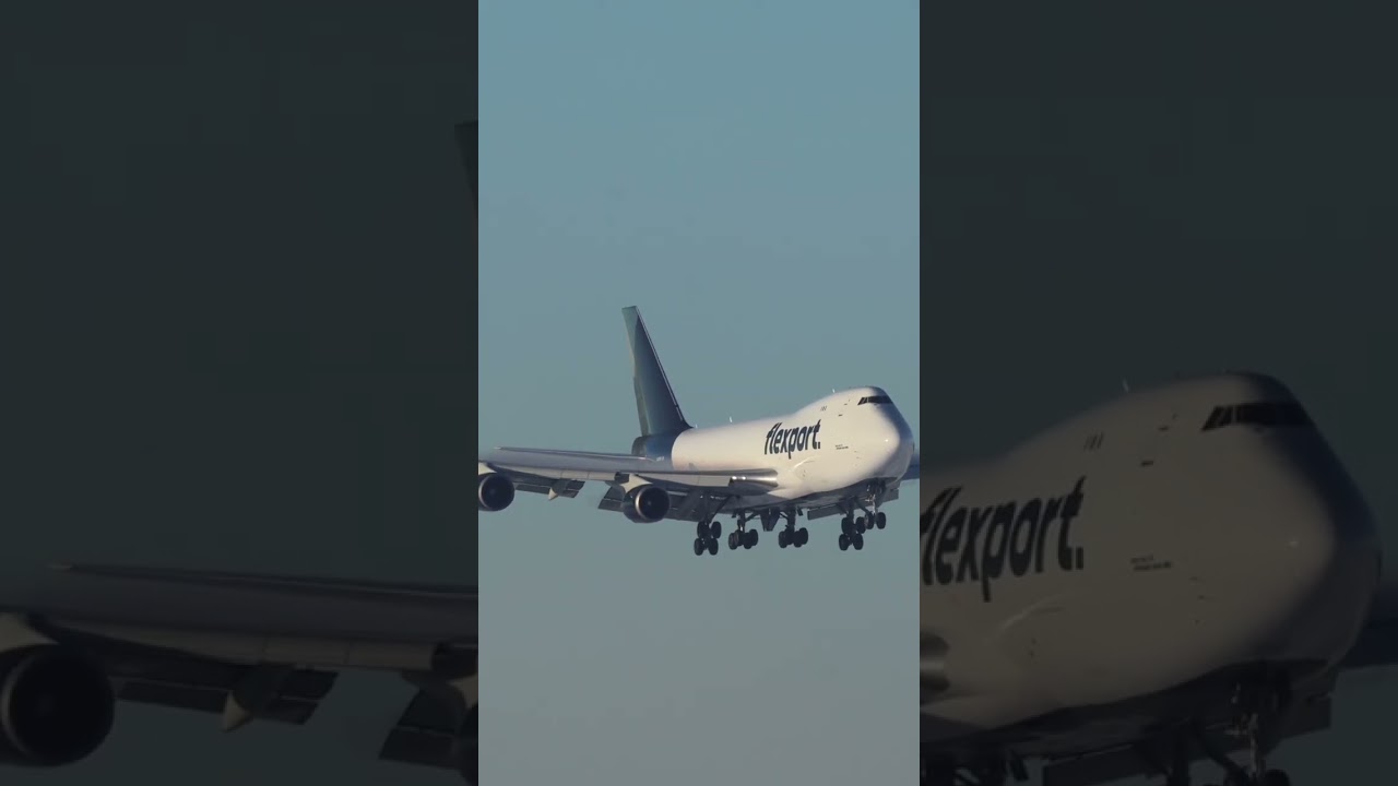 Flexport 747-400F Landing on Runway 7 Left HKG-ANC