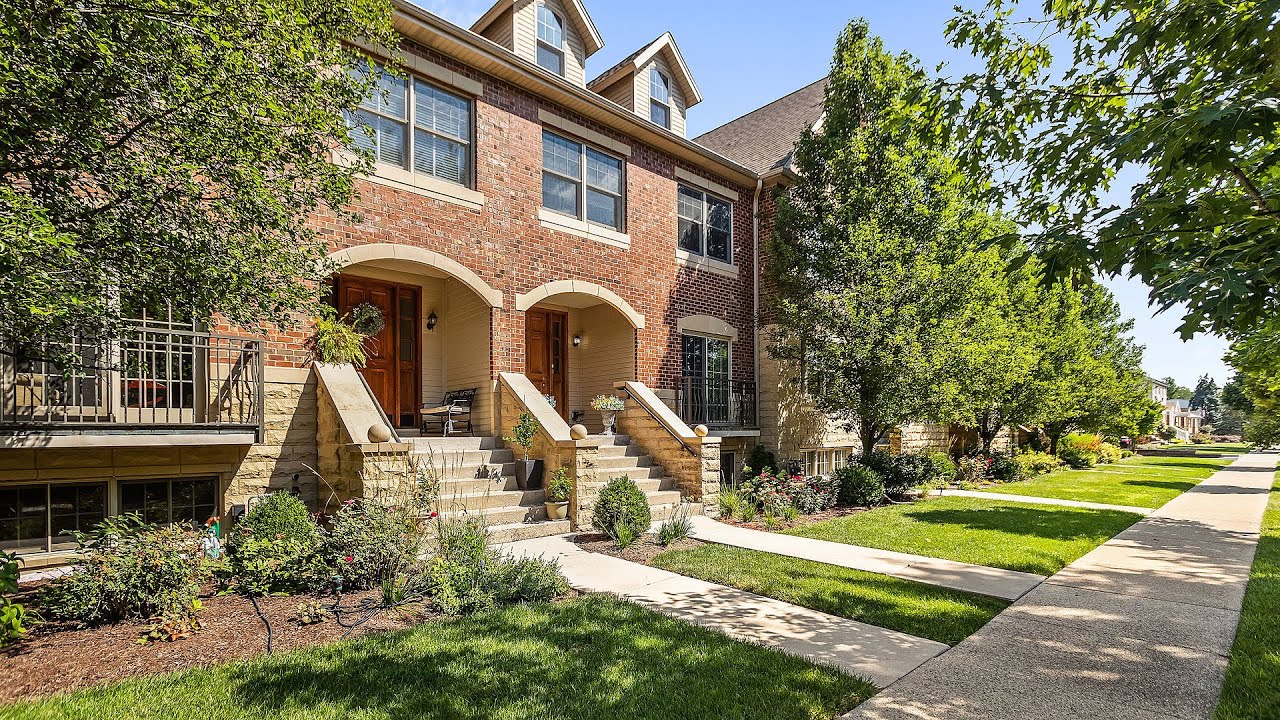 21 N Herbert Road E, Riverside, IL 60546