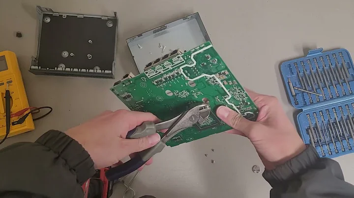 Cisco 2500 series wireless controller model 2504 AIR-CT2504 #teardown