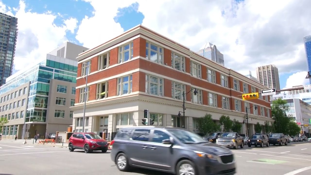 MANHATTAN LOFTS - Large Private West Facing Patio, Calgary, AB