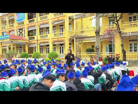 Tuyên truyền giáo dục giới tính.
