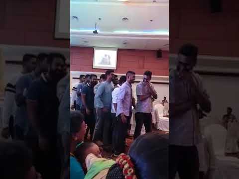 best-wedding-gift-ever-for-the-groom-from-the-friends.