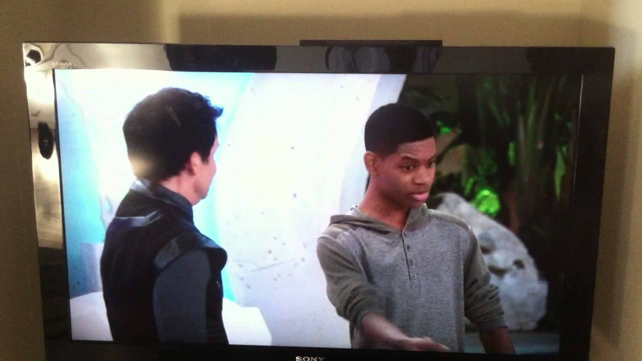 Lab Rats season 4 episode 2 clip 6 - YouTube