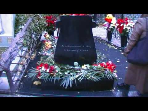 Ваганьково. Могила Игоря Талькова.