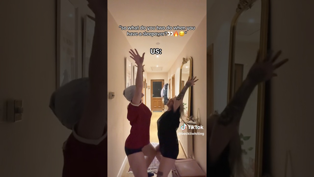 💀💀 @beckiiwhiting @Lifeof_renn