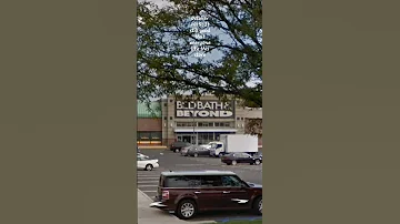 Abandoned Bed Bath & Beyond in Howell Township, New Jersey