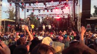 Wu-Tang Clan - Bring tha Ruckus - Live