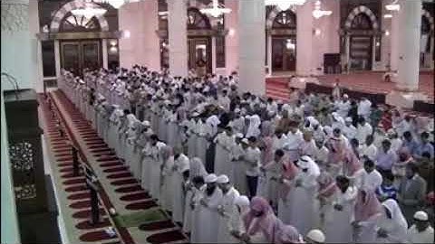 الشيخ راشد الأركاني في تلاوة لما تيسر من سورة الأحزاب