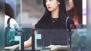 Jisoo Vs. Irene Airport Fashion Whos The Better