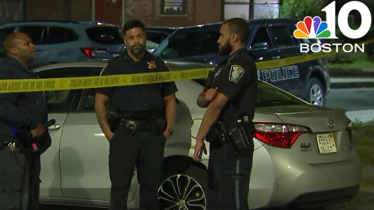 Boston police investigate shooting in Jamaica Plain - YouTube