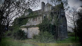 SO HAUNTED THE FAMILY ABANDONED IT! EXTREMELY HAUNTED ABANDONED FAMILY HOME