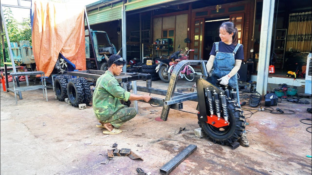Full video of the process of making a 2-axle tricycle. Using a 24 horsepower diesel engine.