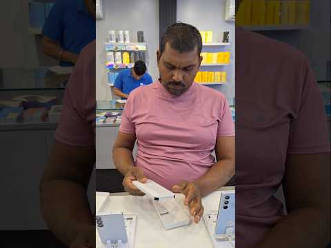 Samsung F15 Unboxing