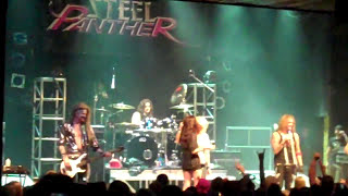 Steel Panther - Girl fight on stage + Awesome Boobs! 4/5/10