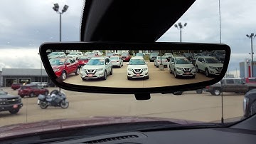 2019 Chevy Silverado camera mirror features.