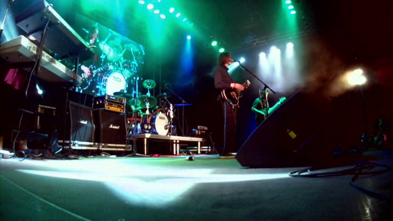 Watch LINCH - Better (LIVE) on YouTube Watch LINCH - Better (LIVE) on YouTube