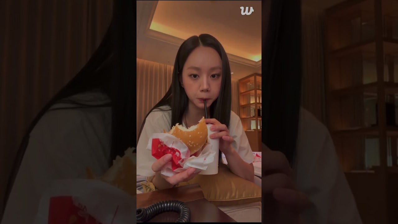 Hyeri weverse Live 🇰🇷Eng SUB part 1